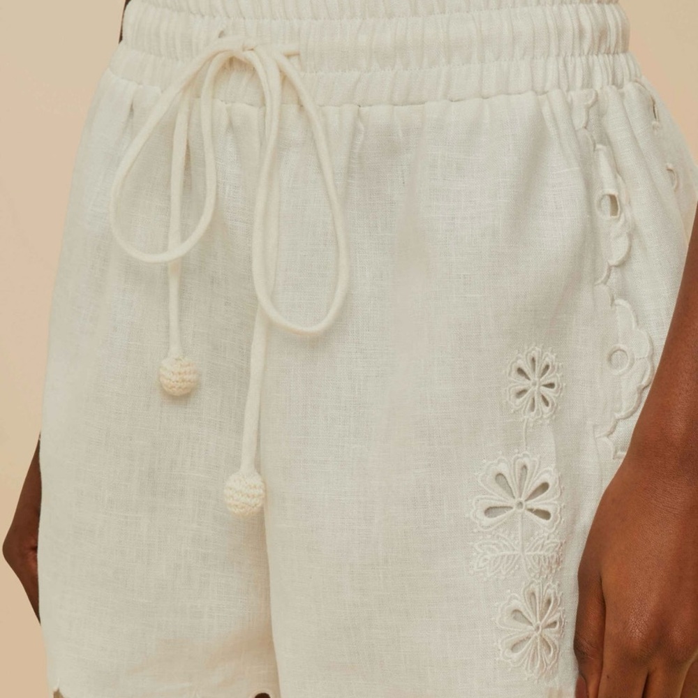 NWT FARM Rio Off-White Flowers Richelieu Euroflax™ Premium Linen Shorts
